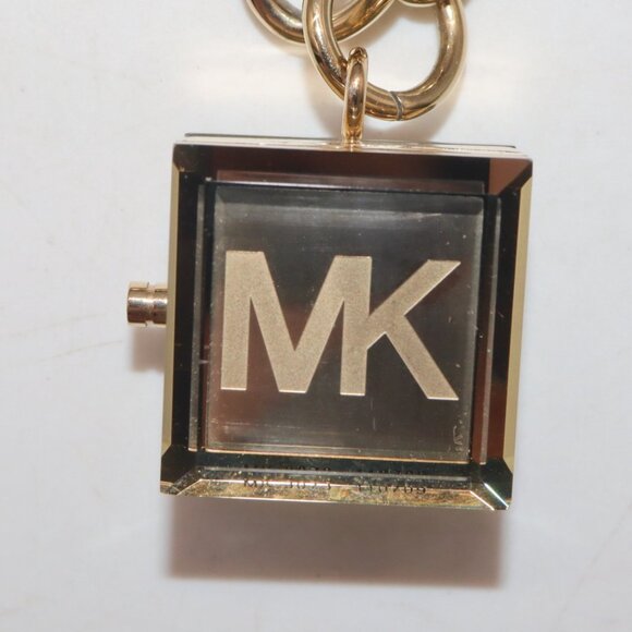 Michael Kors Watch With Beautiful Bracelet Working - 9" bracelet - Picture 4 of 9